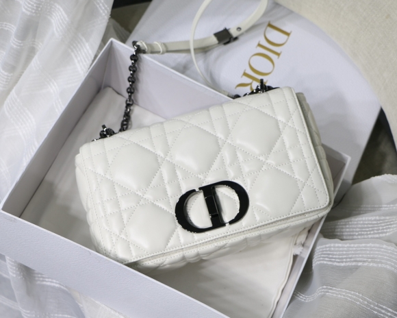 Dior Dior