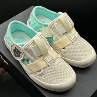 kids shoes