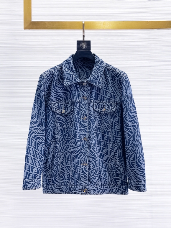 Coats & Jackets Coats & Jackets