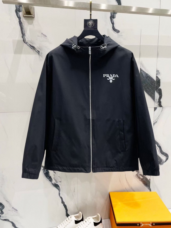 Hoodies & Sweatshirts Hoodies & Sweatshirts