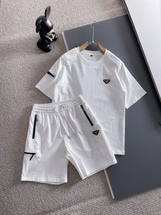 Leisure suit Leisure suit