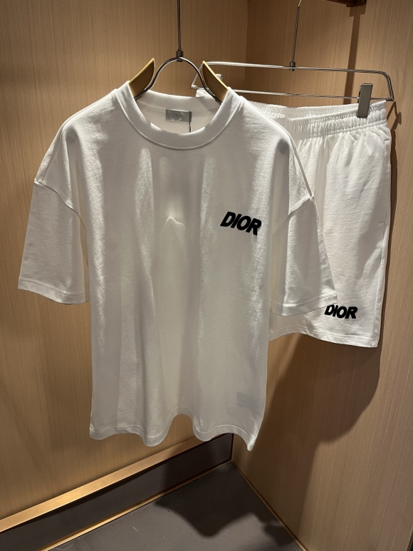 Leisure suit Leisure suit