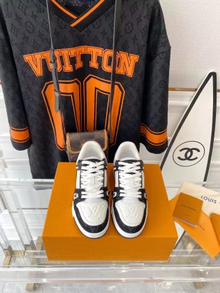 Womens shoes collection