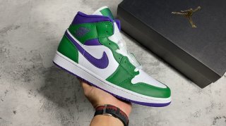 AirJordan1MidSHOES