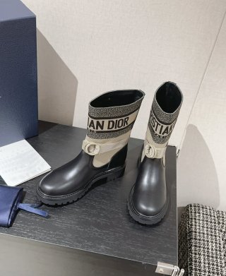 Womens shoes collection