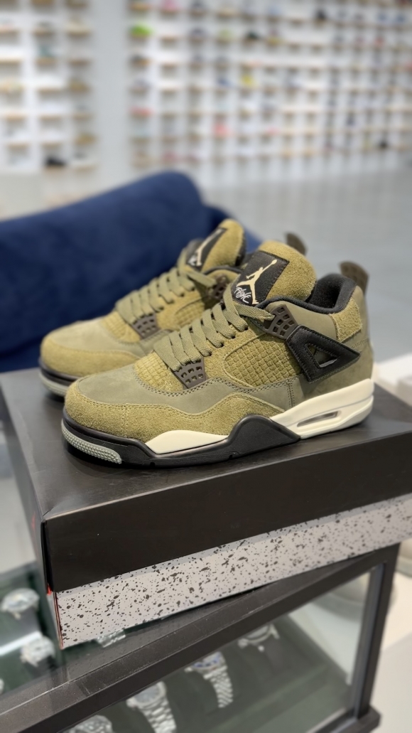AirJordan4SHOES