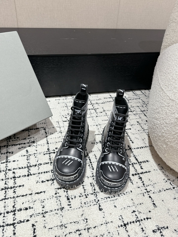 Womens shoes collection