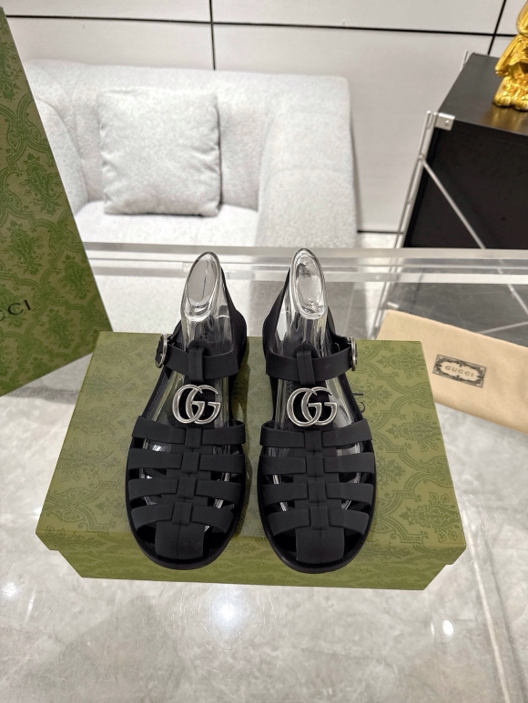GucciShoes