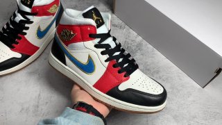 AirJordan1MidSHOES