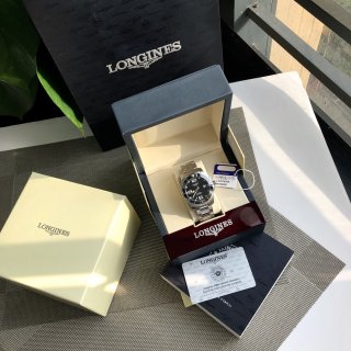LONGINES