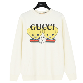 Hoodies & Sweatshirts