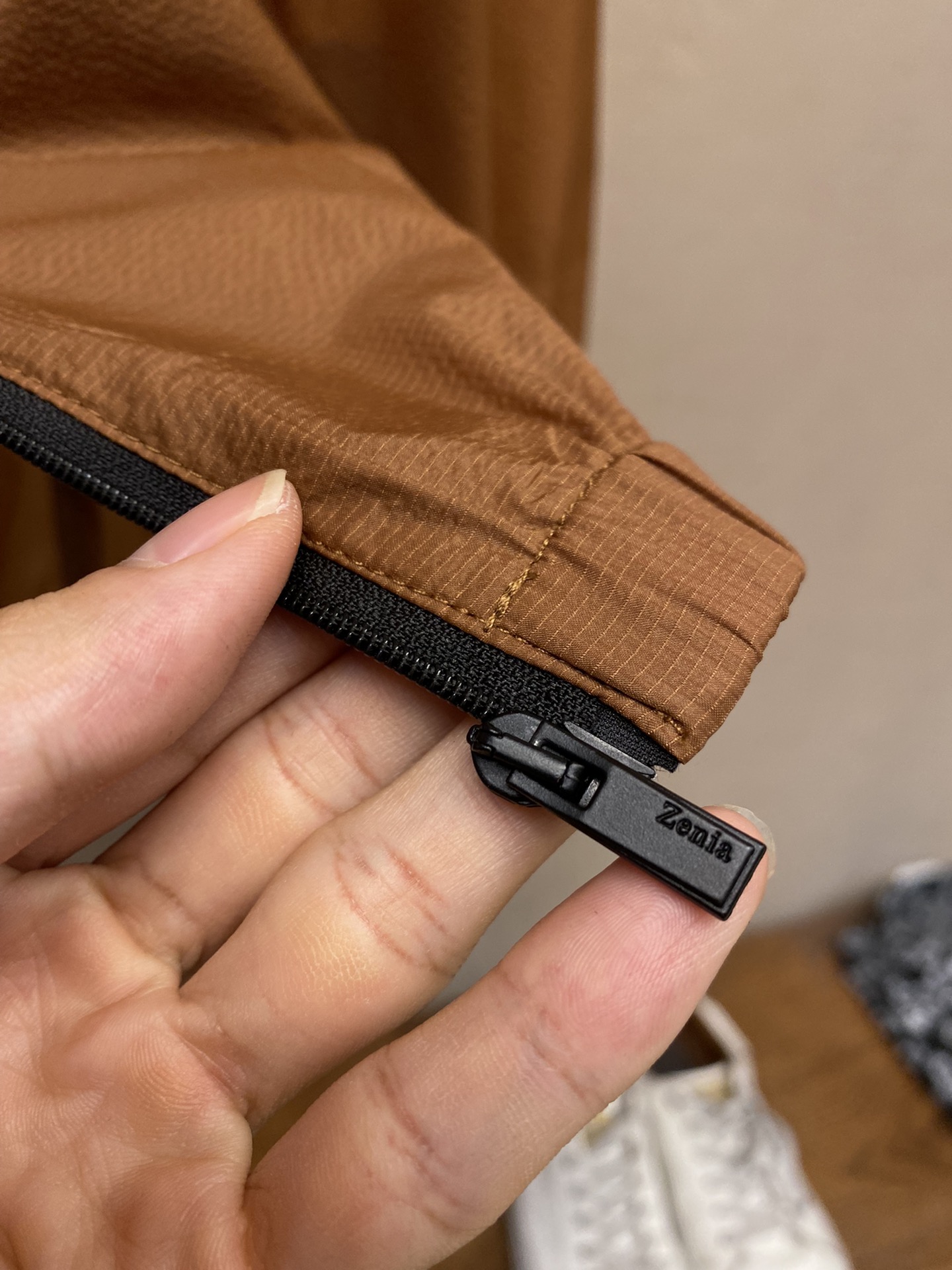 Hoodies & Sweatshirts