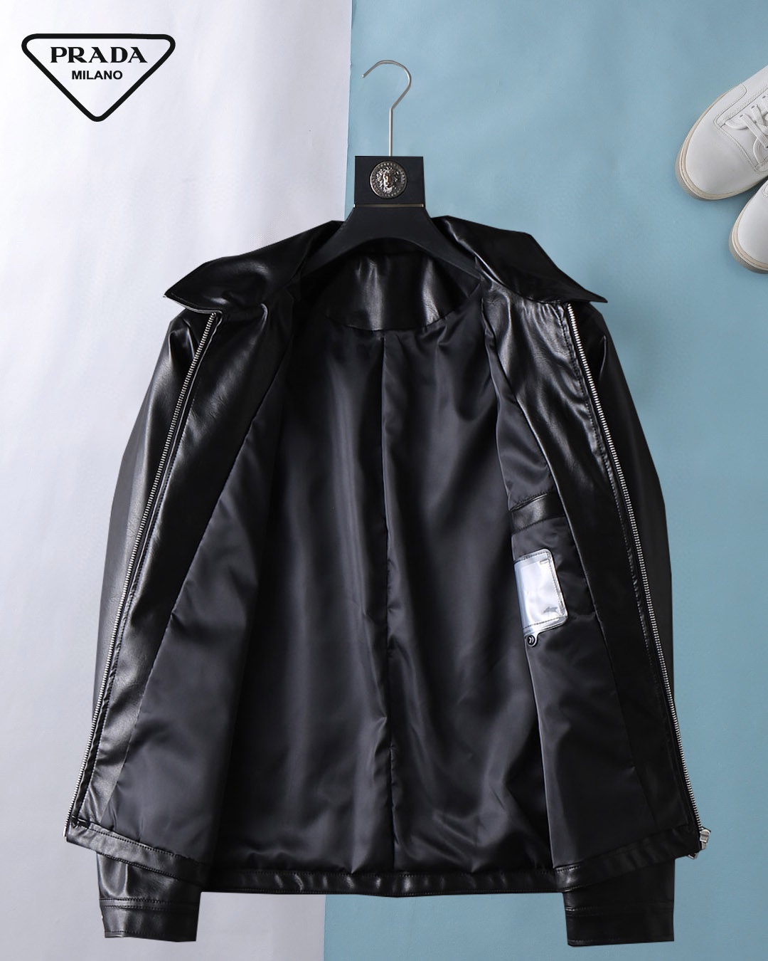 Hoodies & Sweatshirts