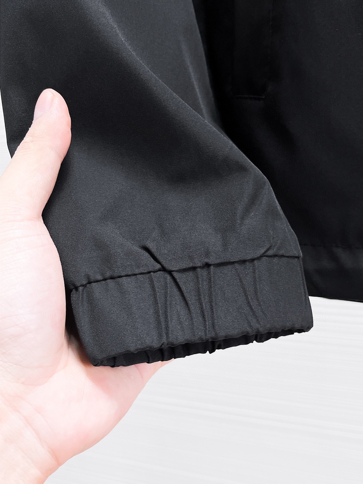 Hoodies & Sweatshirts