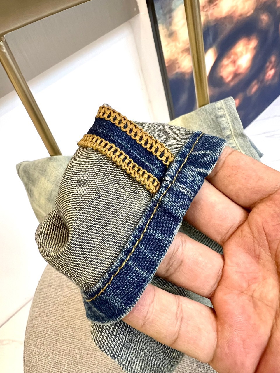 jeans