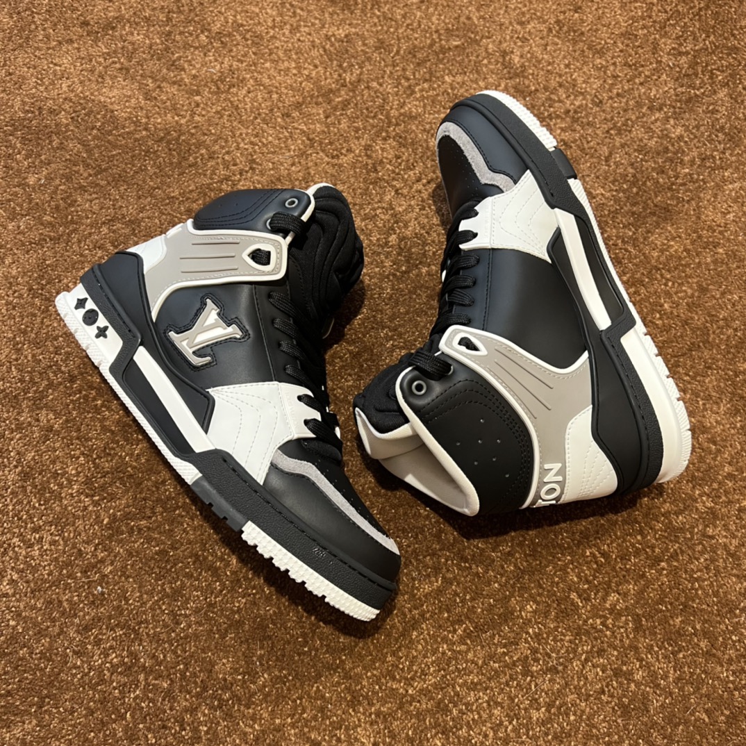 Womens shoes collection