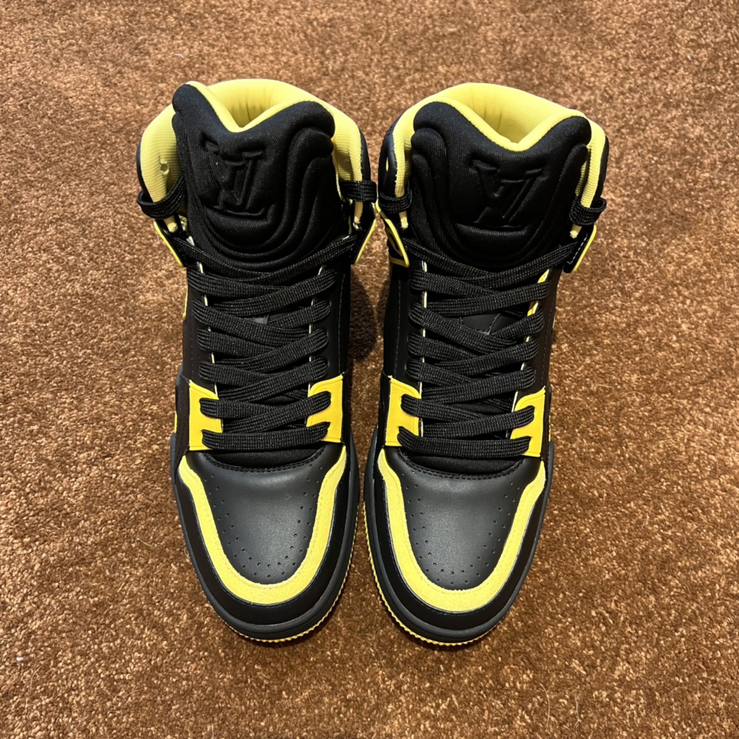 Womens shoes collection