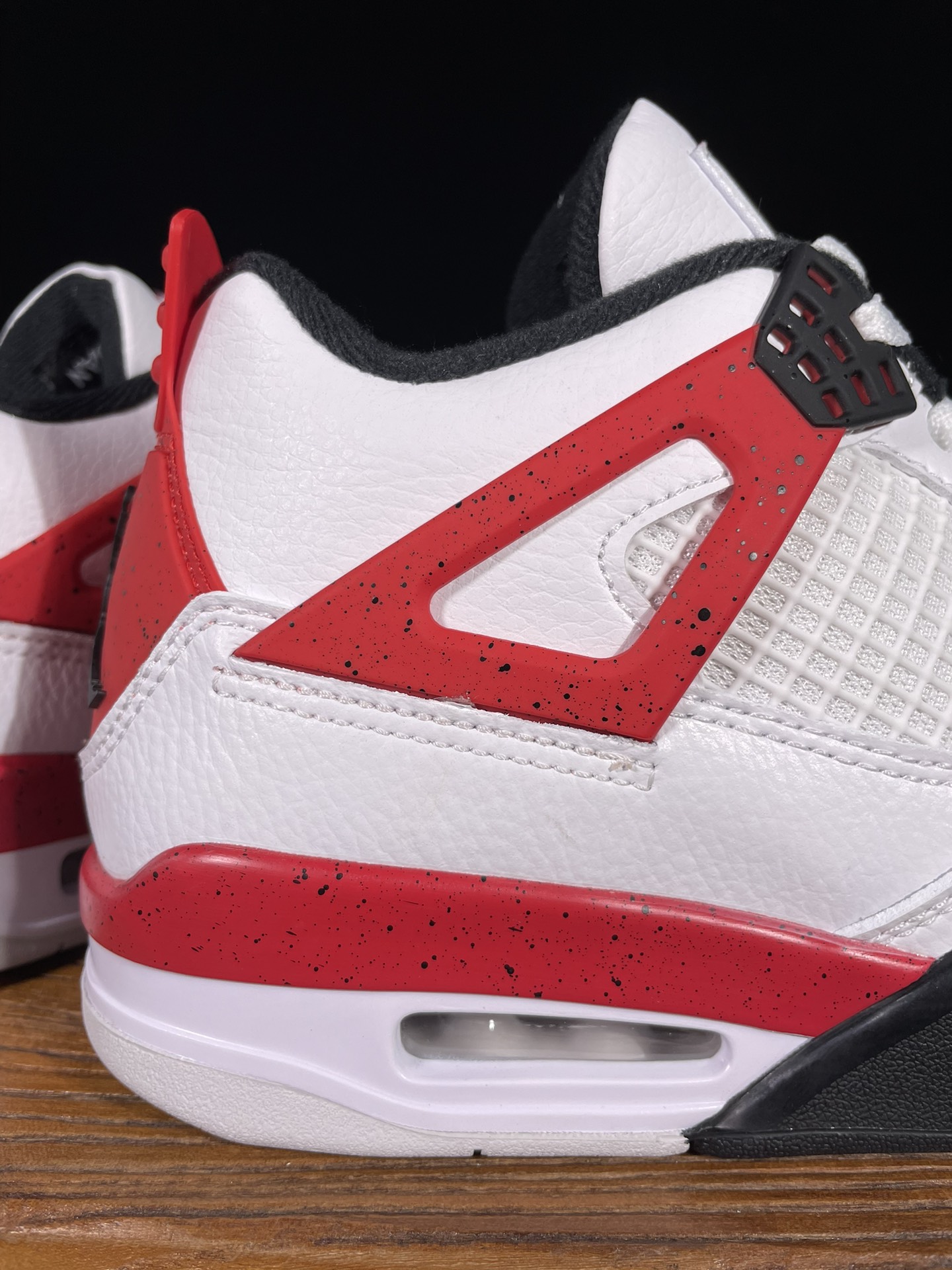 AirJordan4SHOES