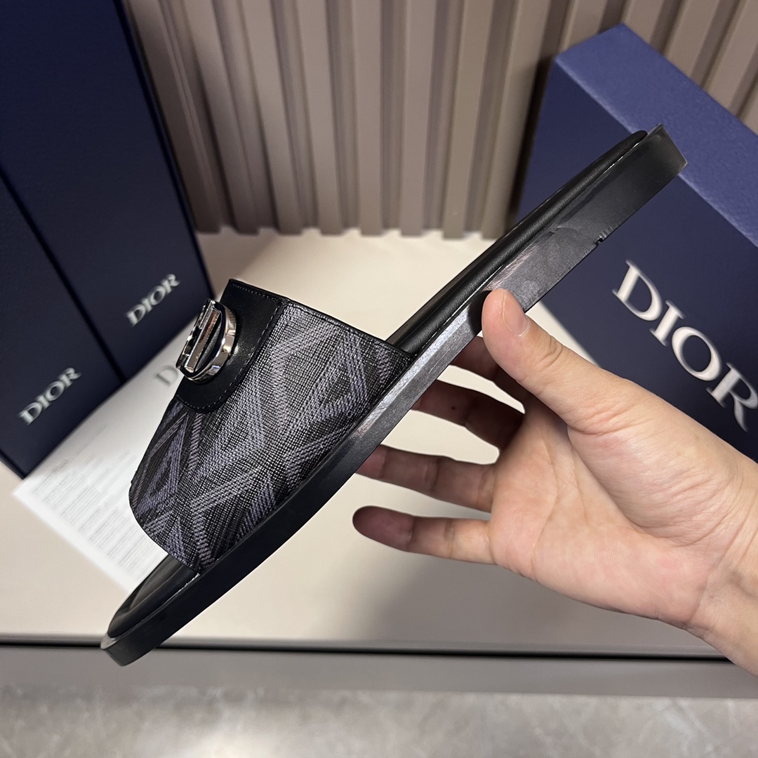 DiorSHOES