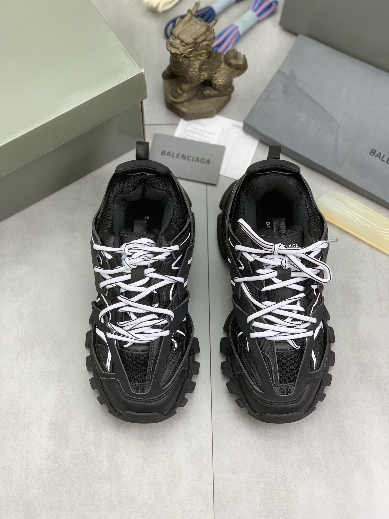 BalenciagaSHOES