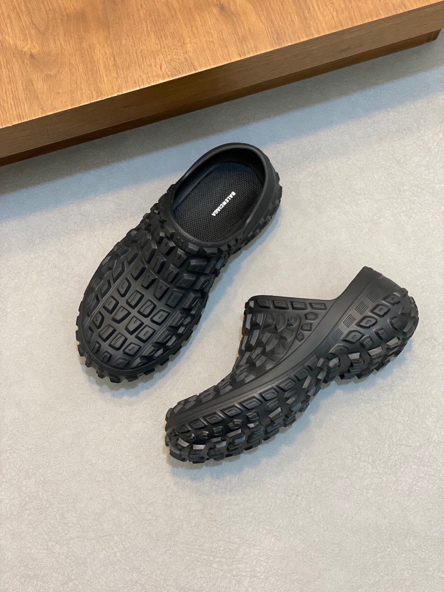 BalenciagaSHOES