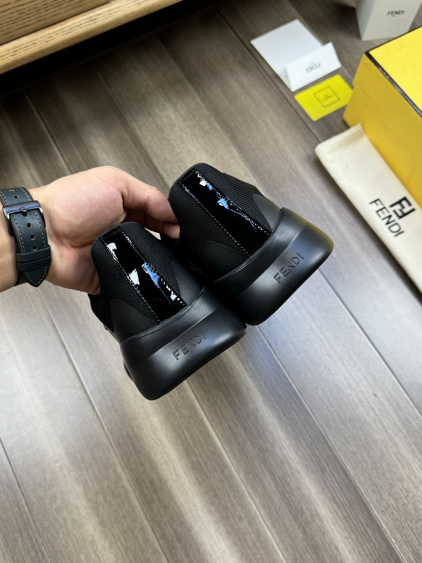 FendiSHOES