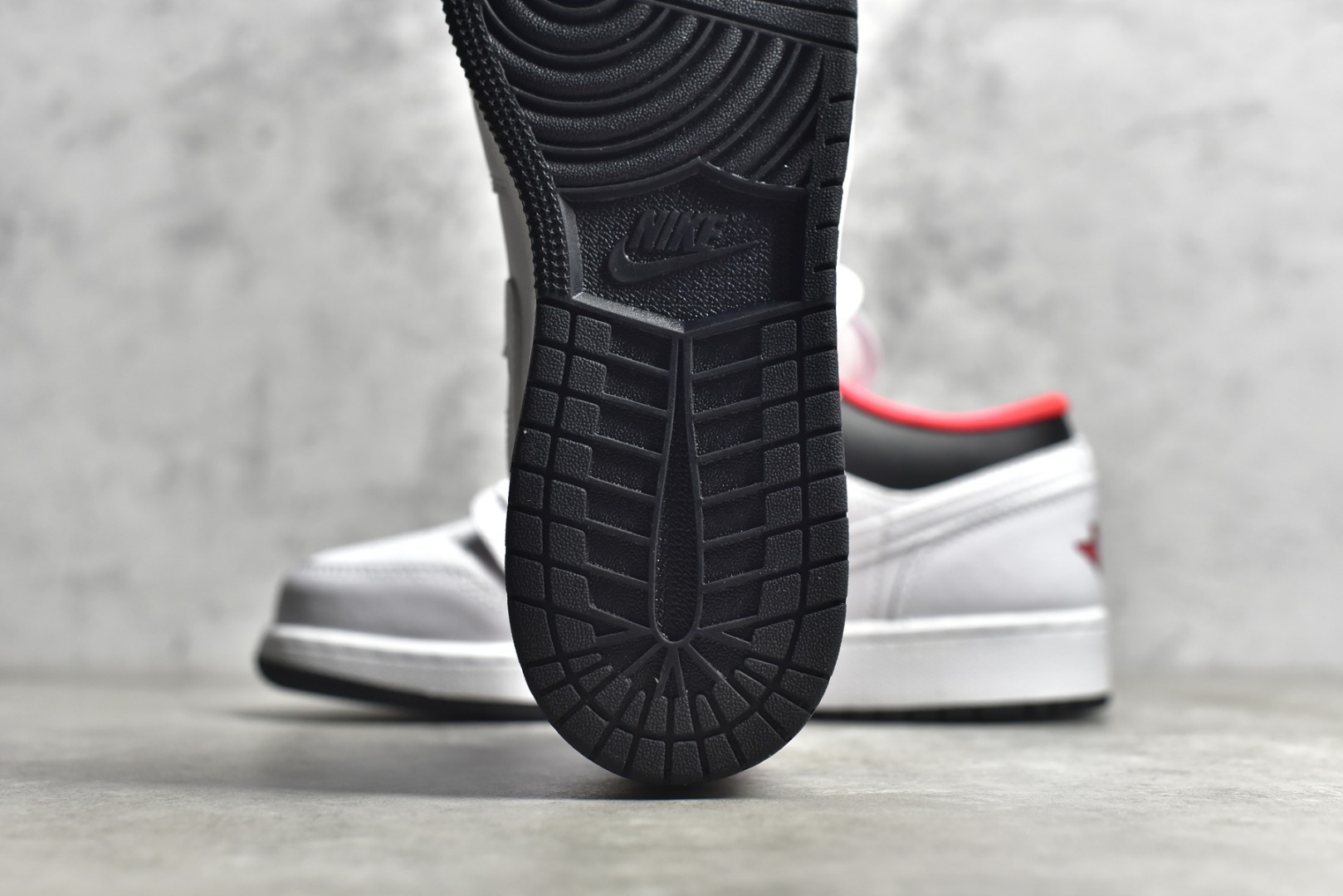 AirJordan1LowSHOES