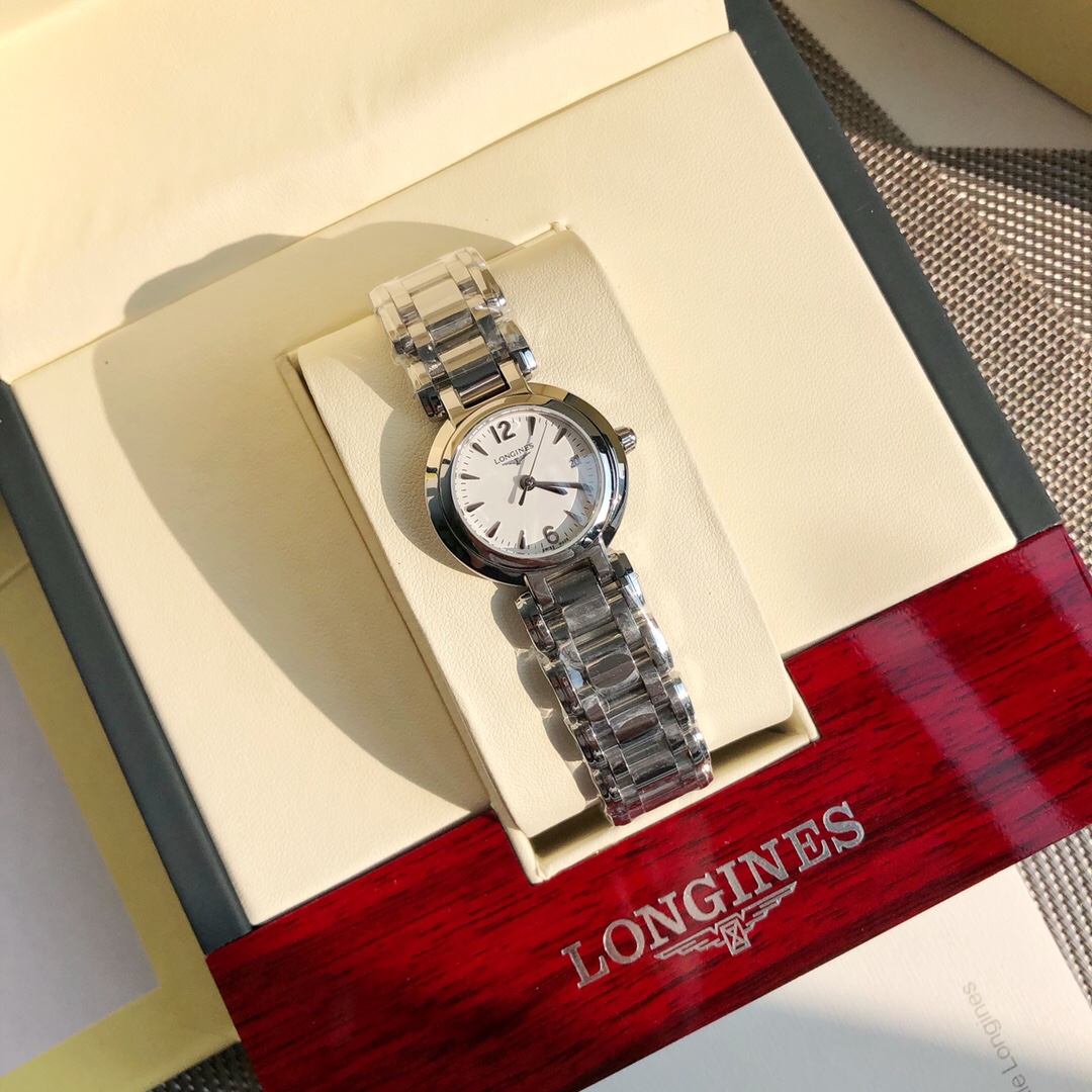LONGINES